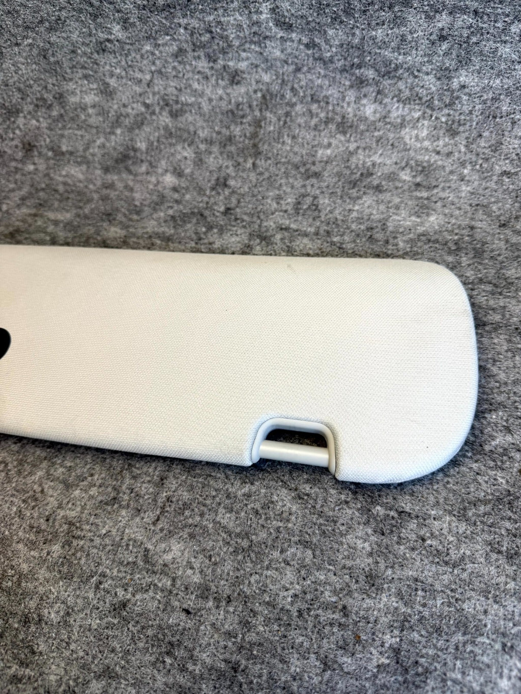 ♦️2017 - 2023 TESLA MODEL 3 FRONT LEFT DRIVER SIDE SUN VISOR OEM, 1490405-01-B