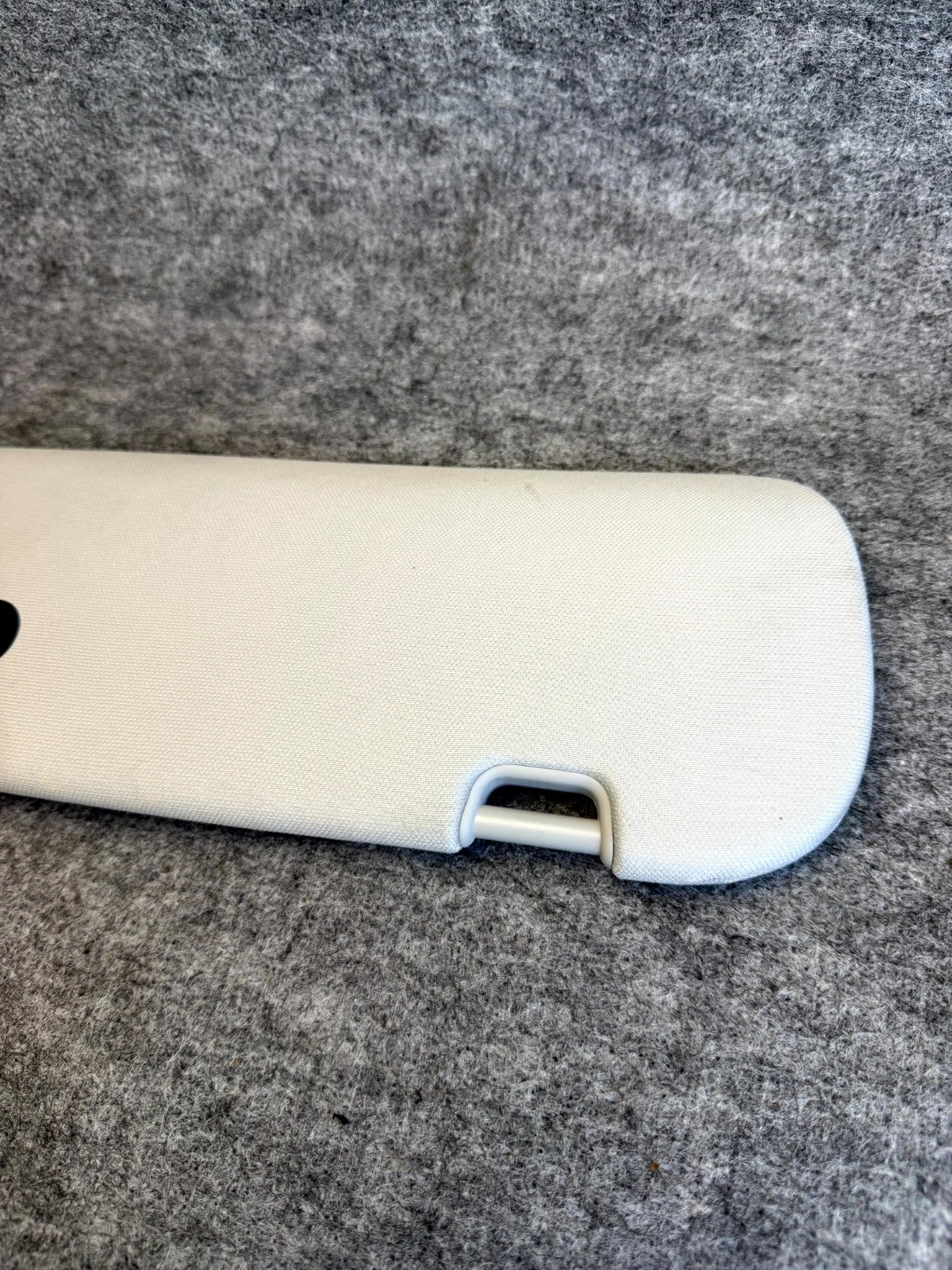 ♦️2017 - 2023 TESLA MODEL 3 FRONT LEFT DRIVER SIDE SUN VISOR OEM, 1490405-01-B