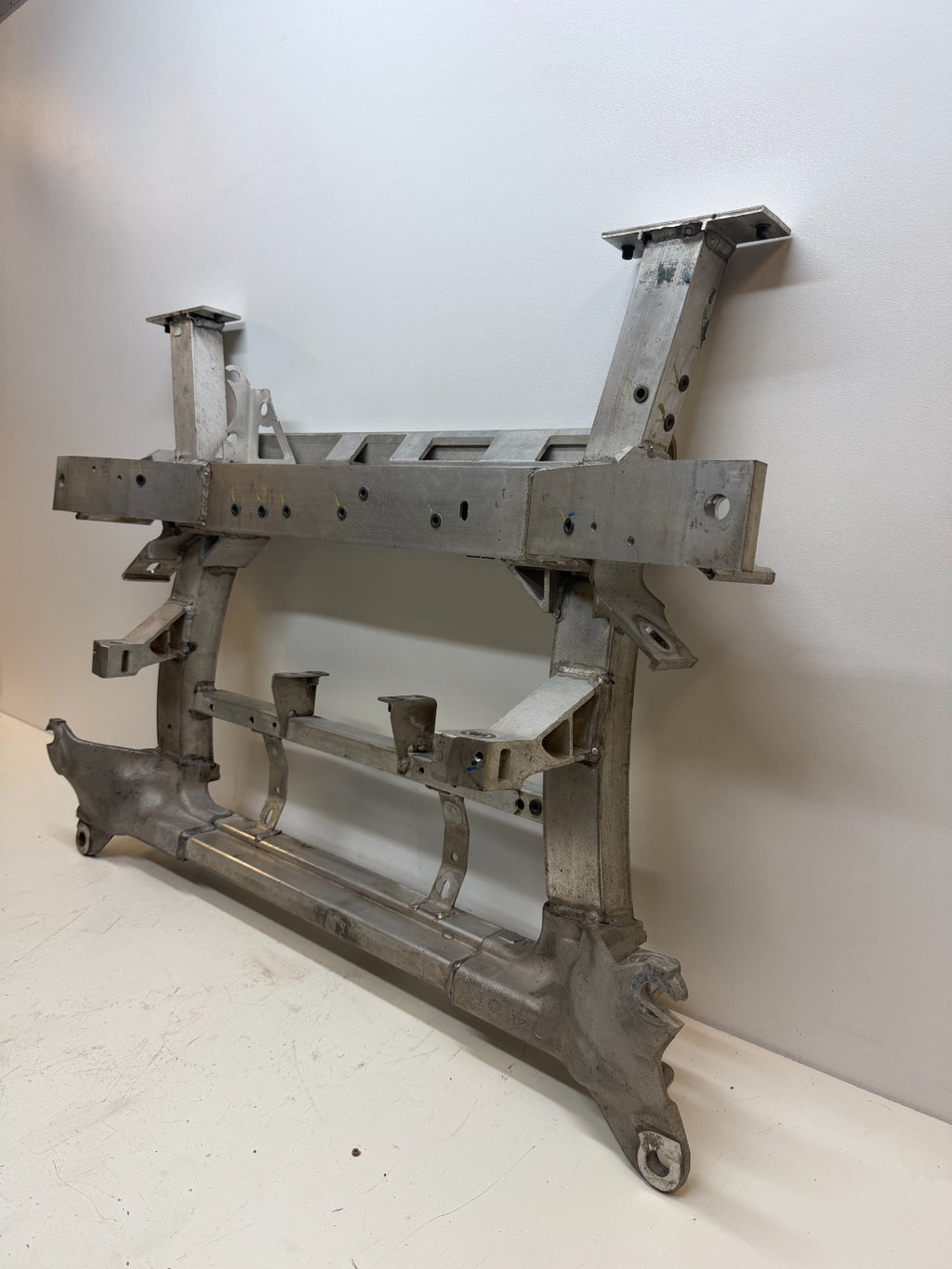 12-20 Tesla Model S Front Lower Axle Support Subframe Crossmember 1009825-00-A