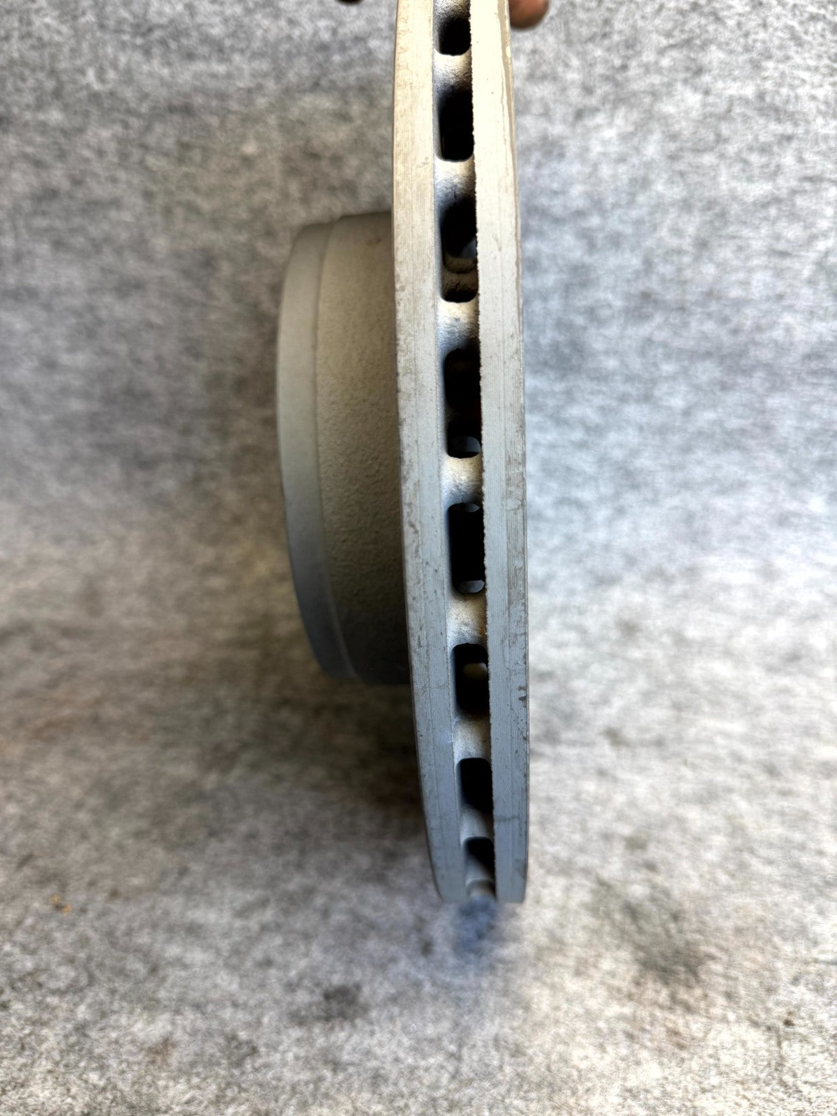 ♦️2017-2023 TESLA MODEL 3 FRONT RIGHT OR LEFT BRAKE ROTOR DISC OEM, 1044611-00-D