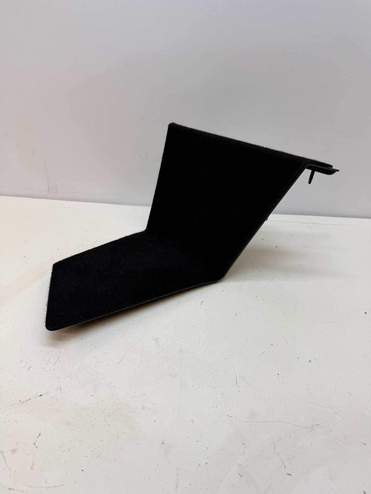 2020-2024 Tesla Model Y Trunk Pocket Right Passenger Bracket 1492956-00-C