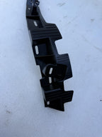 ♦️2016-24 TESLA MODEL X REAR RIGHT SIDE LOWER C PILLAR BRACKET OEM, 1079765-00-C
