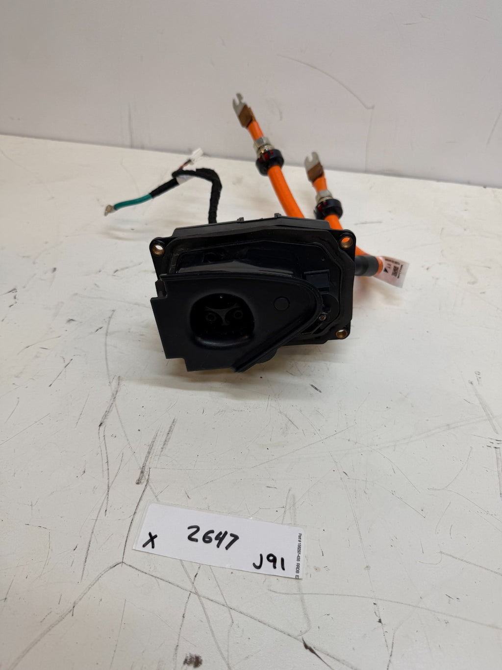 2016-20 Tesla Model X GEN2 Inlet Charger Socket HV Chargeport 1026041-00-K