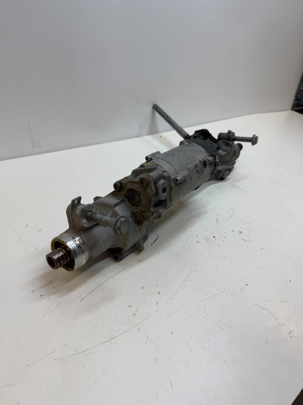 2012-2016 Tesla Model S Power Steering Gear Rack And Pinion GJ32-3504-BA