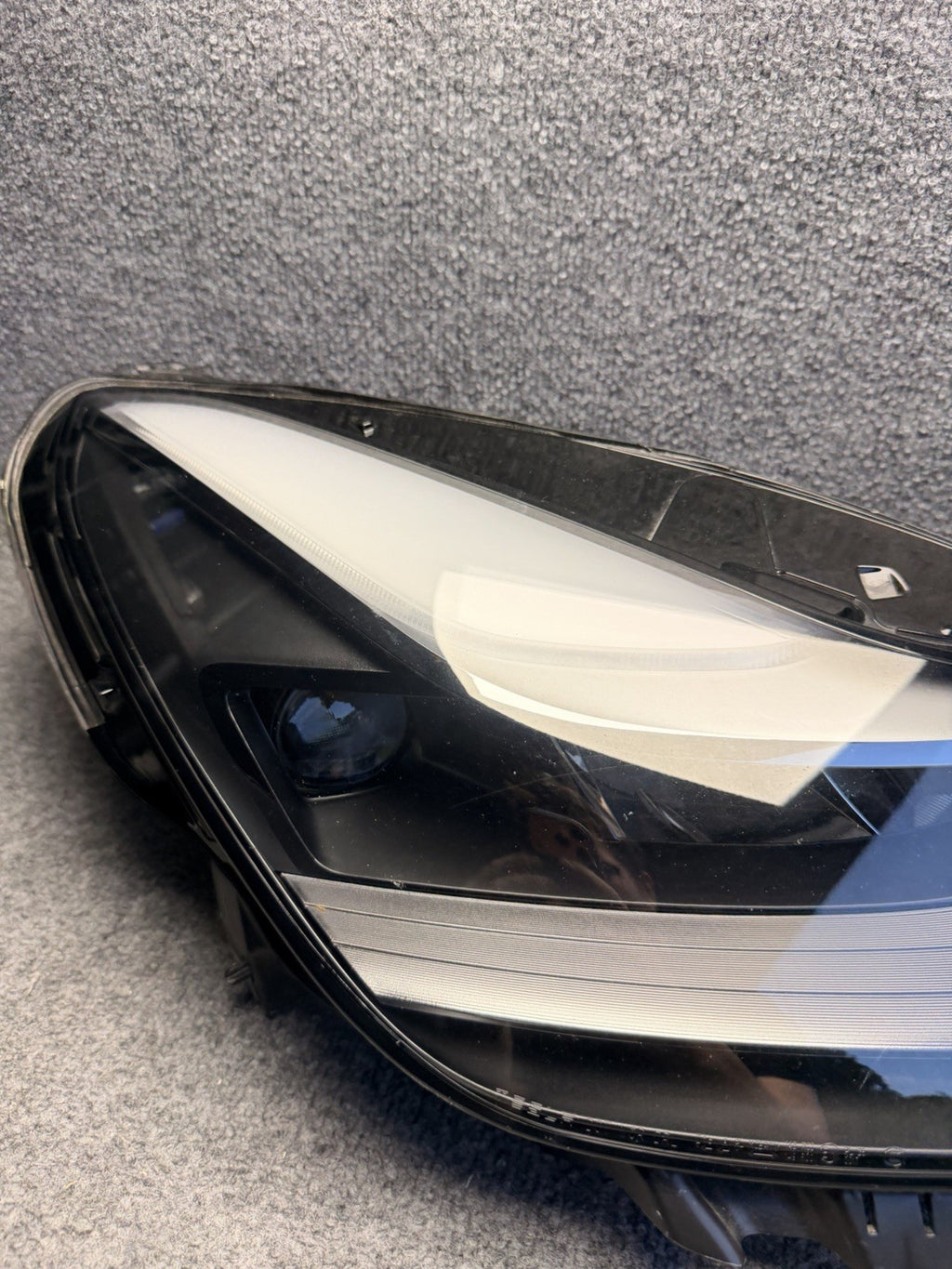 2017-2024 Tesla Model 3 / Y Right Passenger Side Headlight LED 1514953-00-E OEM