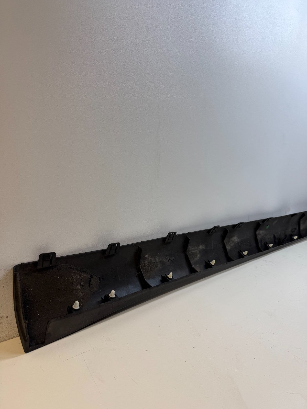 2020 - 2024 Tesla Model Y Left Side Sill Rocker Panel Molding 1497740-00-C