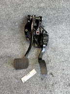 2017-2023 TESLA MODEL 3 ACCELERATOR & BRAKE PEDAL SET ASSEMBLY OEM, 1044691-00-D