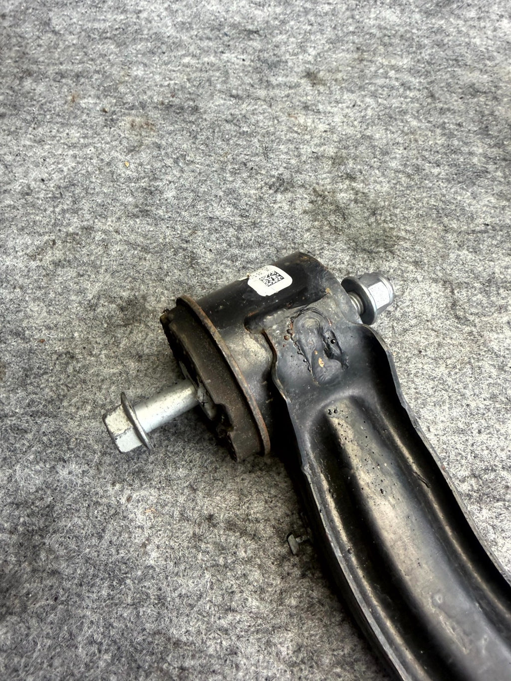 ♦️2012 - 2020 TESLA MODEL S FRONT RIGHT SIDE UPPER CONTROL ARM OEM, 1043966-00-A