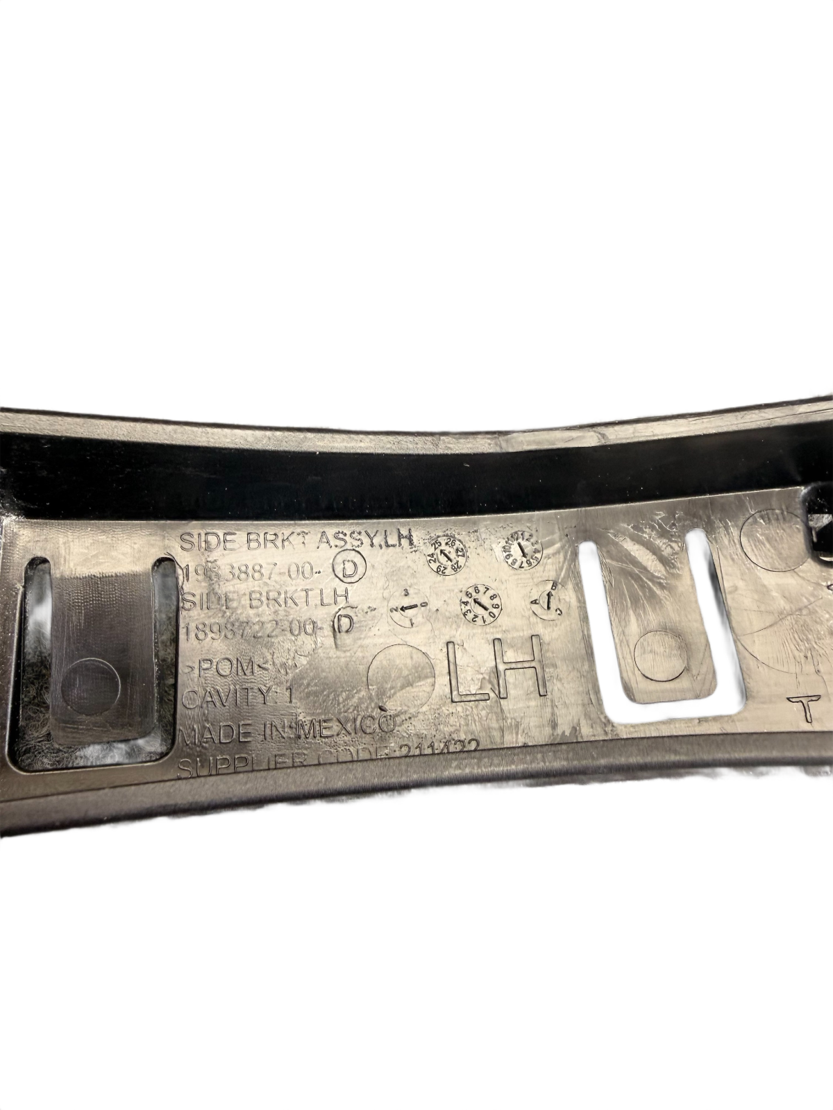 2025-26 Tesla Model Y Front Bumper Fascia Side Fender Bracket Left 1983887-00-D