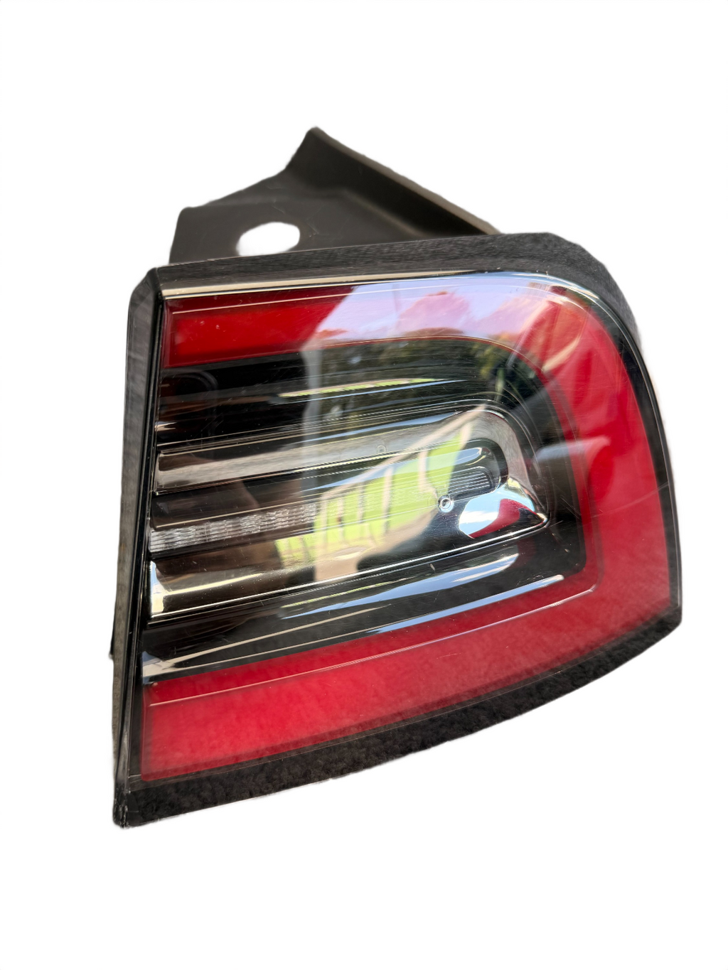 2017-2023 TESLA MODEL 3 Y TAIL LIGHT RIGHT PASSENGER SIDE 1077398