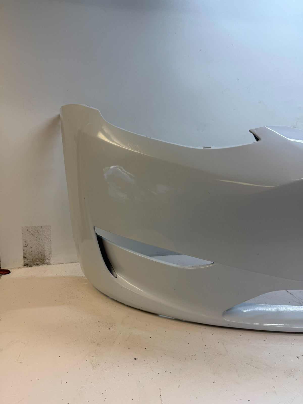 2022-2024 Tesla Model Y Front Bumper Cover w/o Sensor Holes OEM 1687994-TX-A