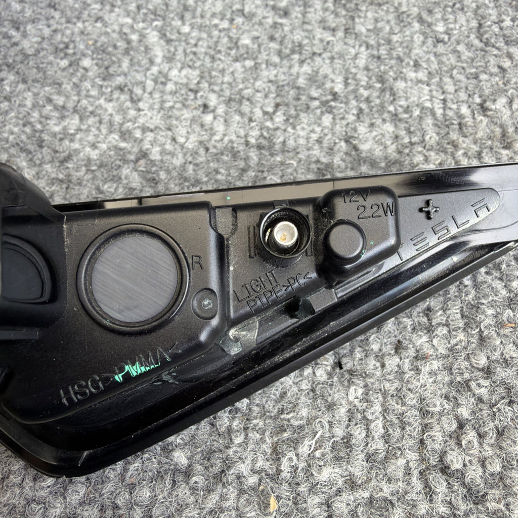 21-23 Model 3 Front Right Fender Camera Turn Signal Side Marker 1495865-20-D