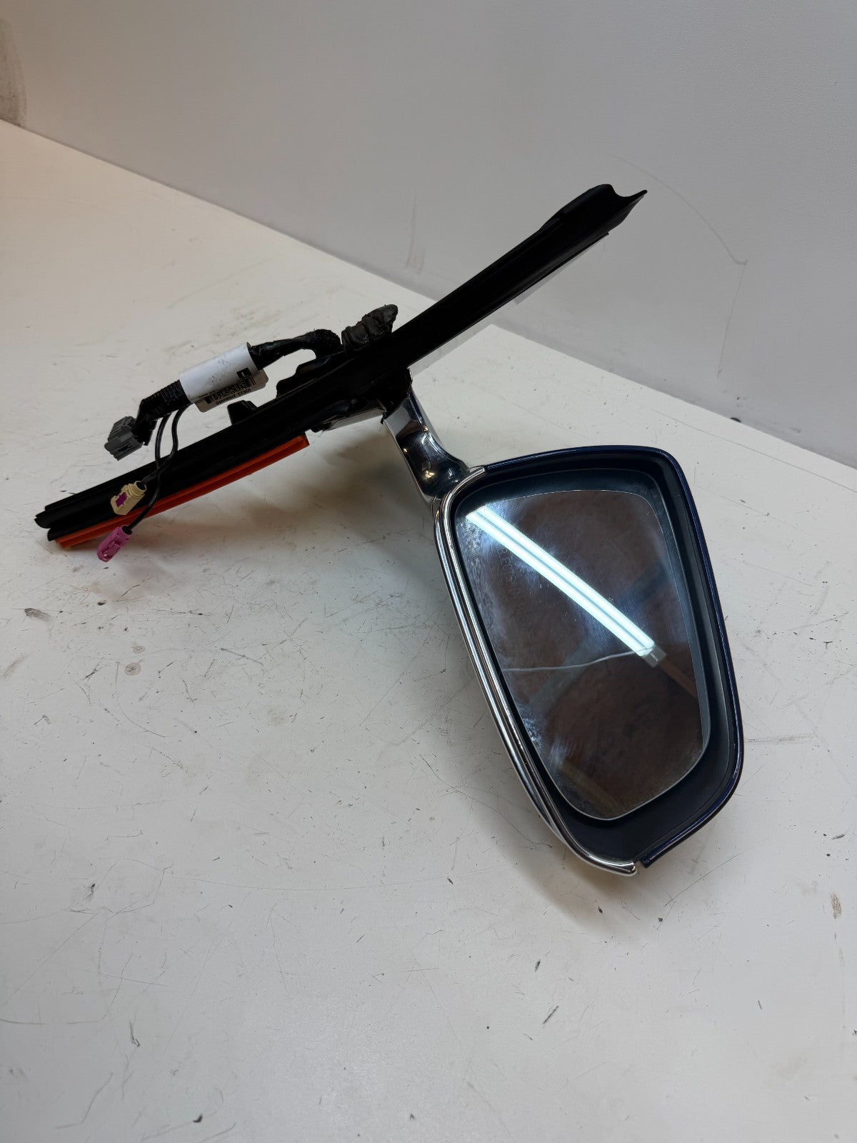 2012-2020 Tesla Model S Front Right Exterior View Door Mirror 1041318-00-F