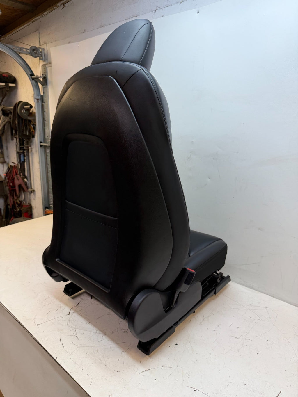2020-23 Tesla Model 3 Front Left Driver Side 1st Row Seat Black 1456942-00-C