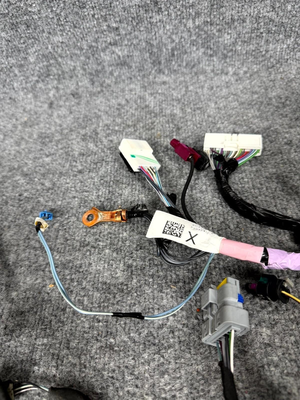 2016-2020 Tesla Model X Front Left Side Door Wiring Harness OEM, 1032432-00-G