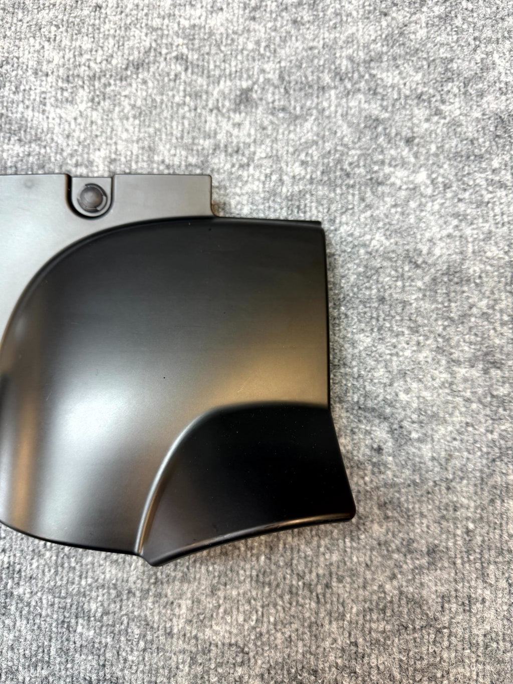 20-24 TESLA MODEL Y LEFT UNDER DASHBOARD FOOTWHEEL STEERING TRIM OEM, 150707600B
