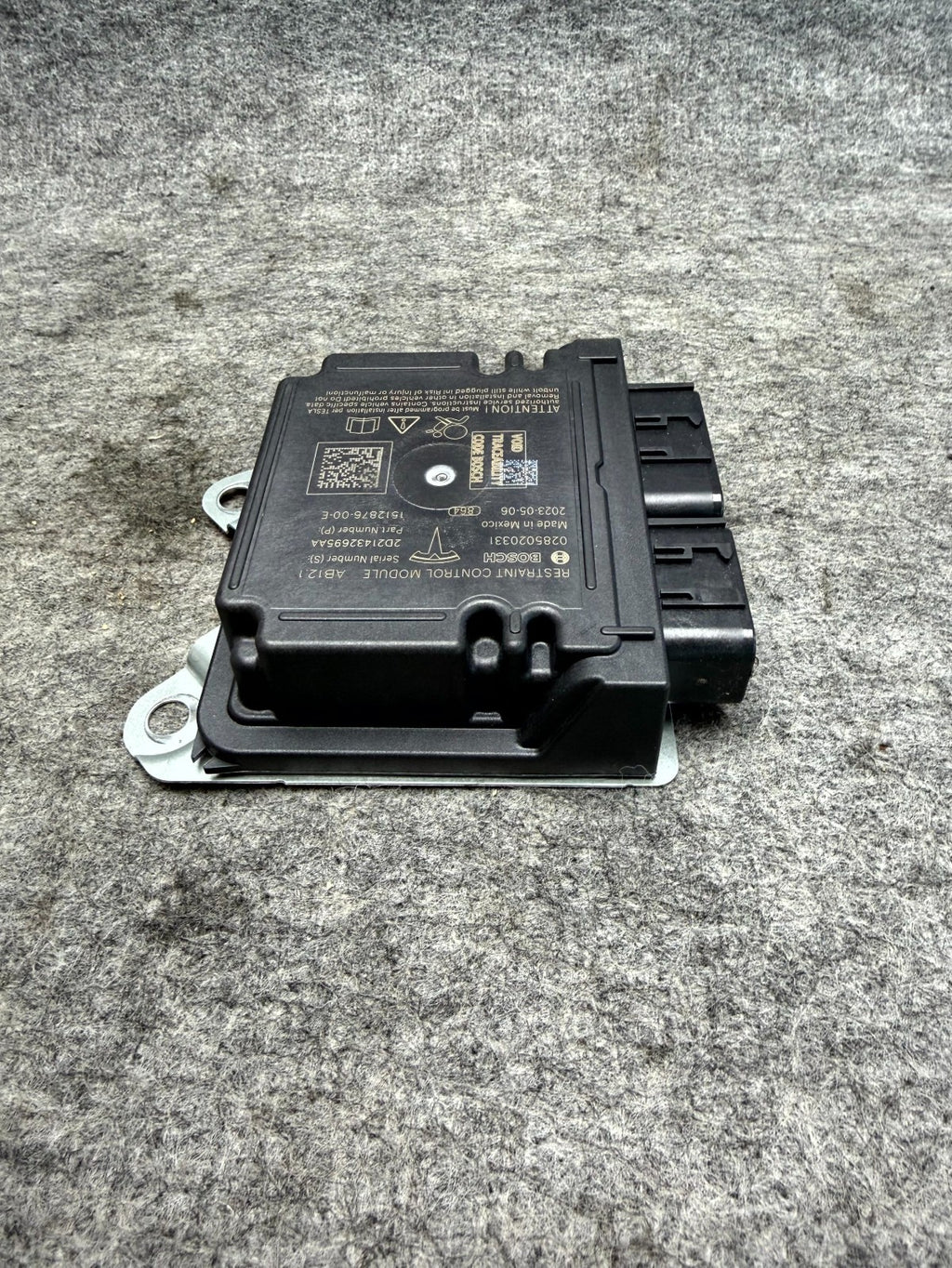 ♦️17-23 TESLA MODEL 3 RESTRAINT DIAGNOSTIC COMPUTER MODULE OEM, 1512876-00-E