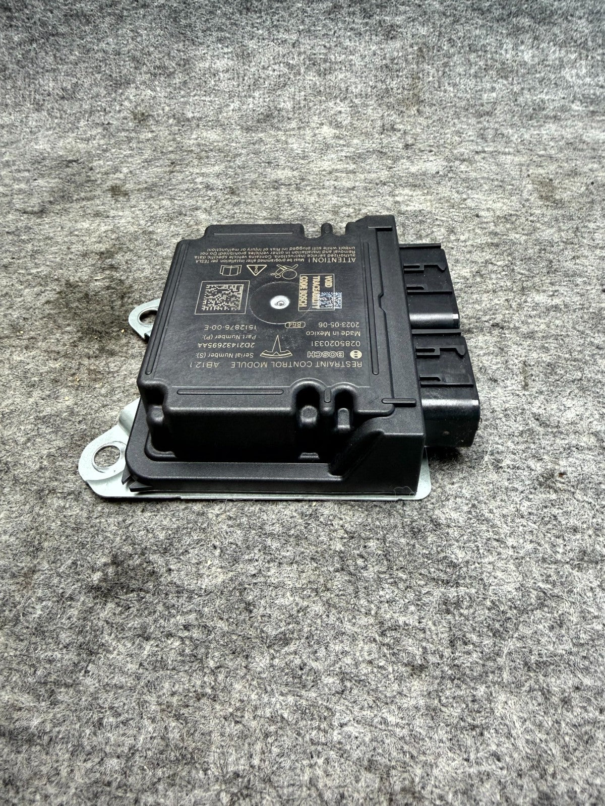 ♦️17-23 TESLA MODEL 3 RESTRAINT DIAGNOSTIC COMPUTER MODULE OEM, 1512876-00-E