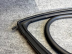 ♦️12-20 TESLA MODEL S REAR LEFT DOOR WINDOW WEATHERSTRIP SEAL OEM, 1038407-00-A