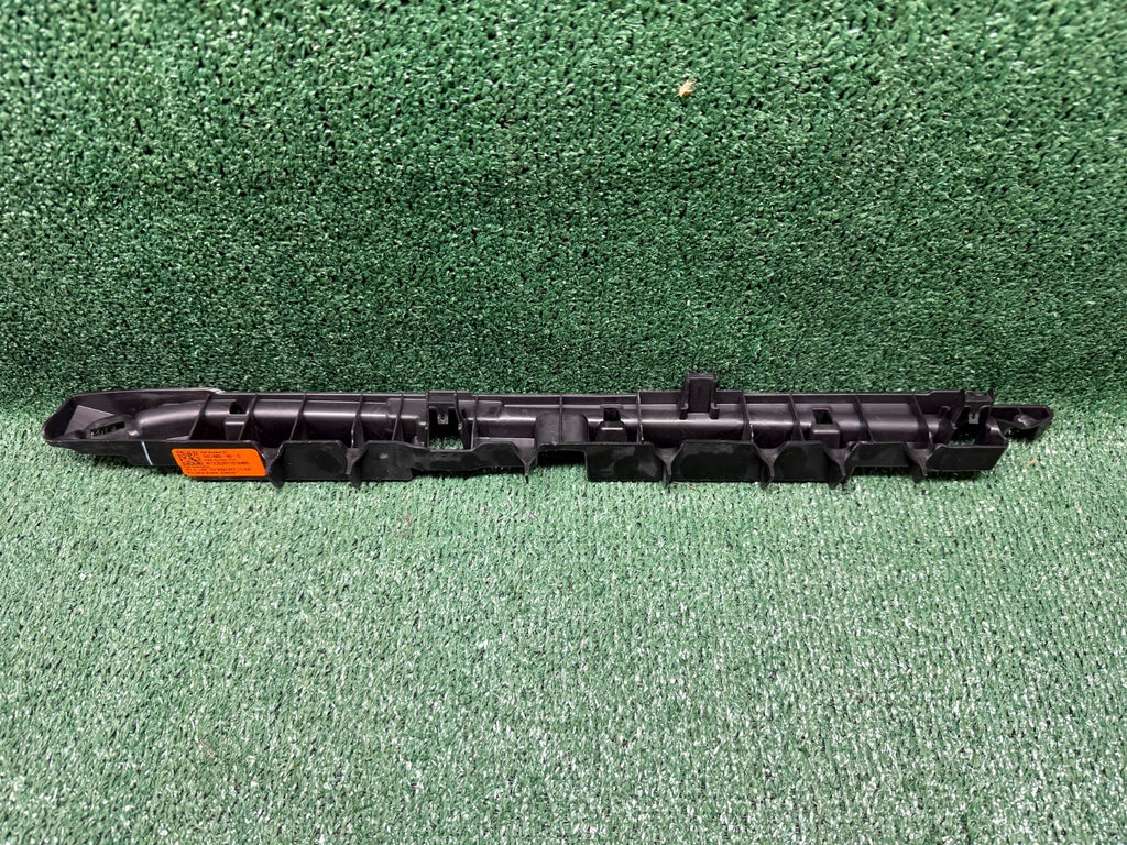 ♦️20-23 TESLA MODEL Y FRONT RIGHT SIDE LOWER 12V CABLE BRACKET OEM, 1521682-00-C