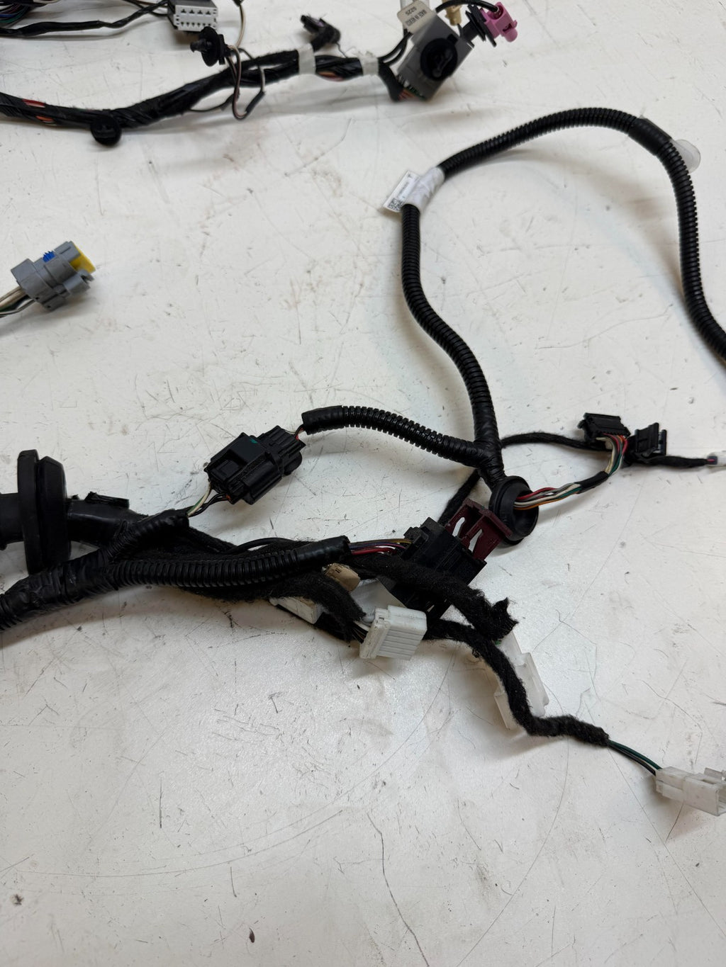 2016-2020 Tesla Model S Front Right Side Door Wire Wiring Harness 1069106-00-B