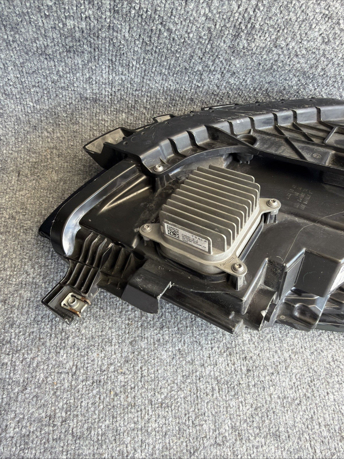 DMG‼️2021-2023 TESLA MODEL 3 Y LEFT HEADLIGHT PROJECTOR MATRIX 1514952-00-E