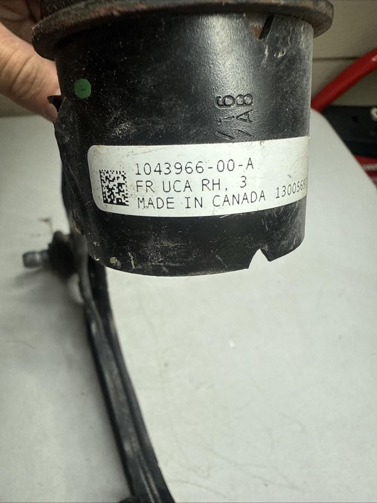 ♦️ 2012-2020 TESLA MODEL S FRONT RIGHT SIDE UPPER CONTROL ARM OEM, 1043966-00-A