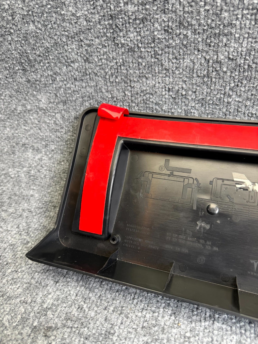 2017-2023 TESLA MODEL 3 FRONT LICENSE PLATE MOUNT FRAME BRACKET OEM, 109682900G