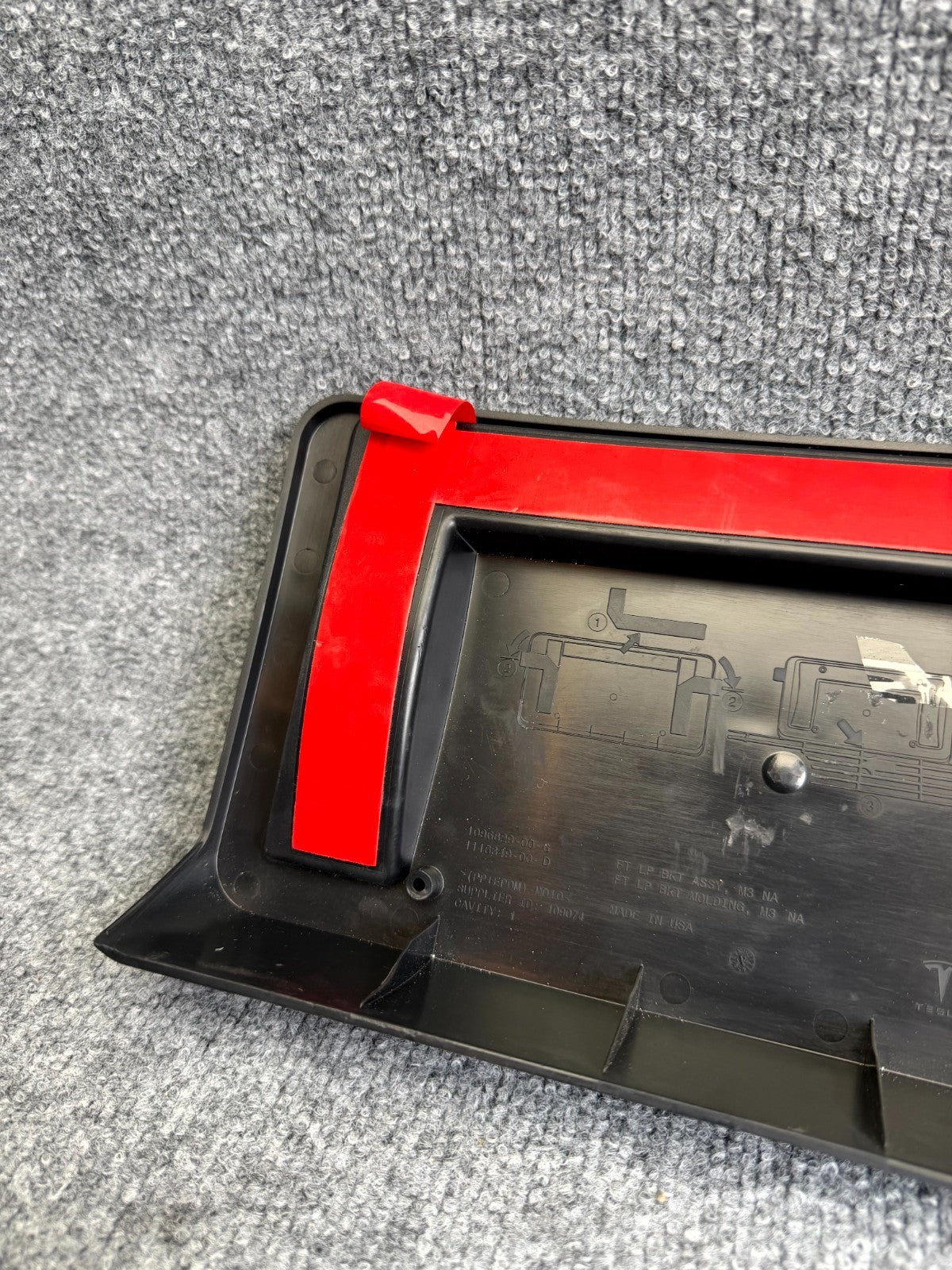 2017-2023 TESLA MODEL 3 FRONT LICENSE PLATE MOUNT FRAME BRACKET OEM, 109682900G