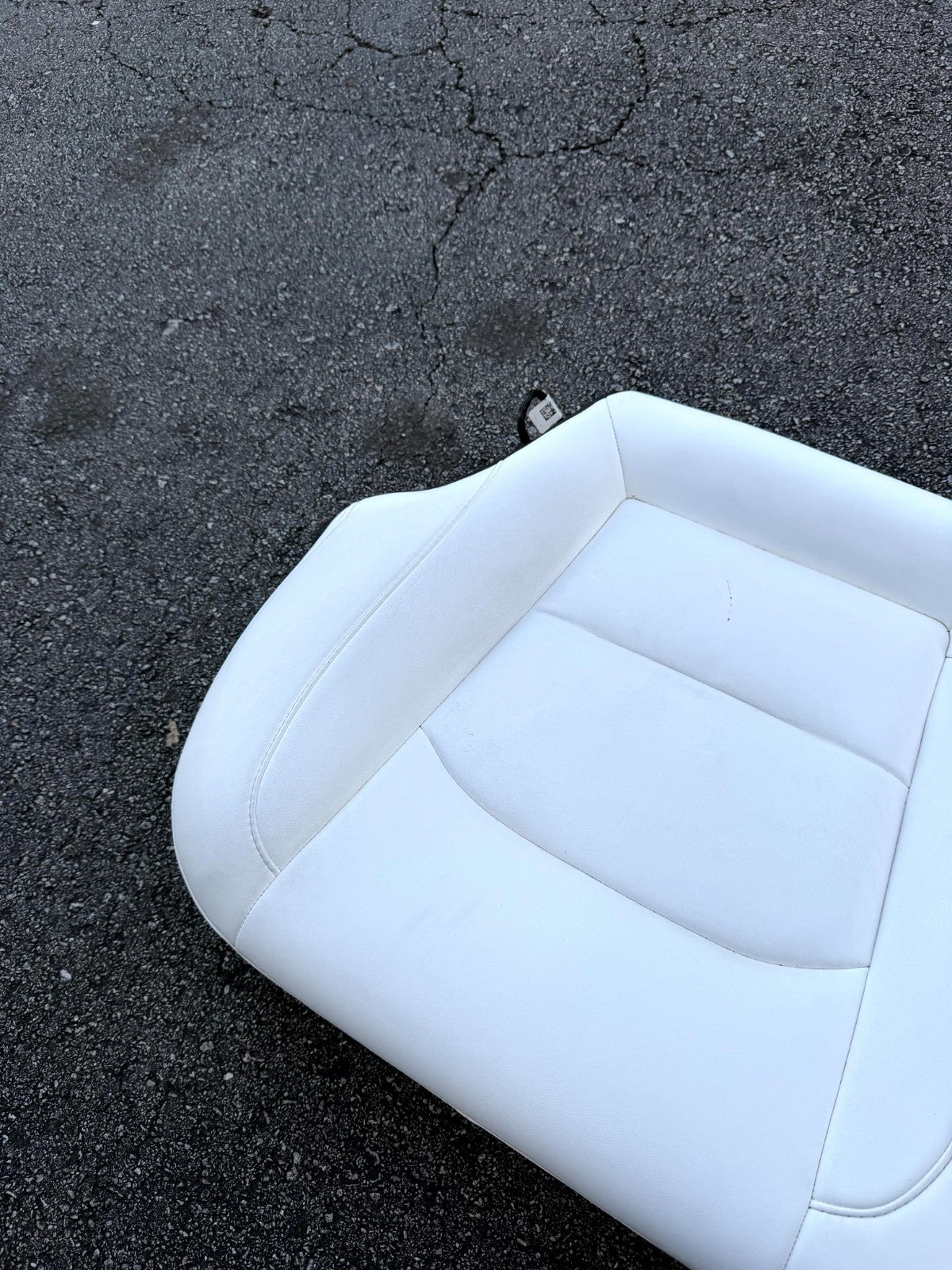 2017-2023 TESLA MODEL 3 REAR LOWER BOTTOM SEAT CUSHION OEM, 1452685-00-B