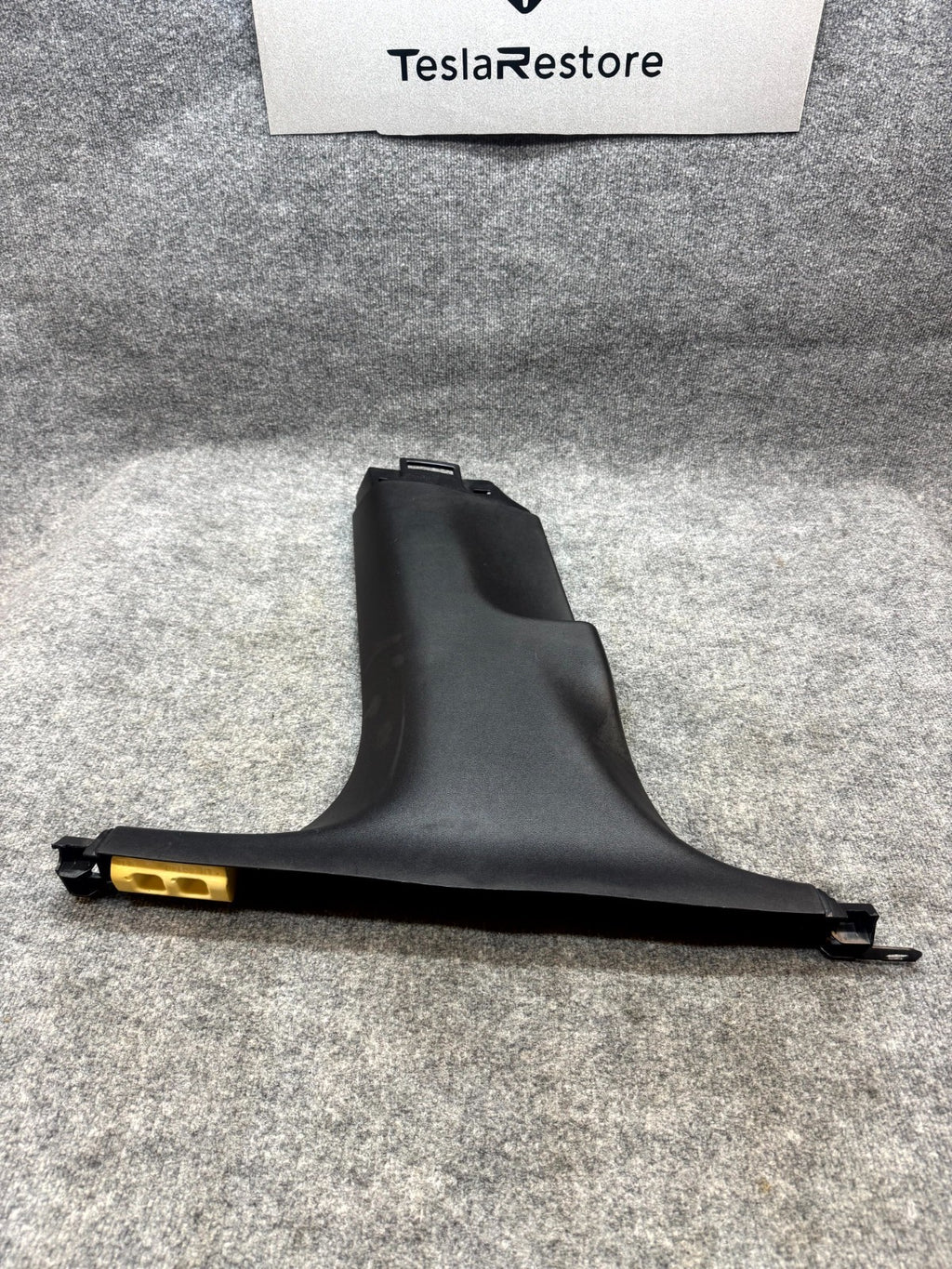 2017 - 2023 TESLA MODEL 3 LEFT SIDE LOWER B PILLAR TRIM COVER OEM, 1086296-00