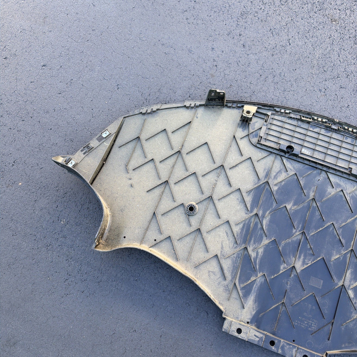 For Tesla Model 3 Rear Bumper Underbody Lower Board Cover 1135410-00-A (17-23)