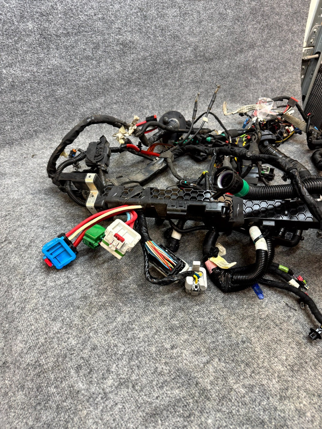 2020-2024 Tesla Model Y AWD Front Wire Wiring Harness OEM 2489058-01
