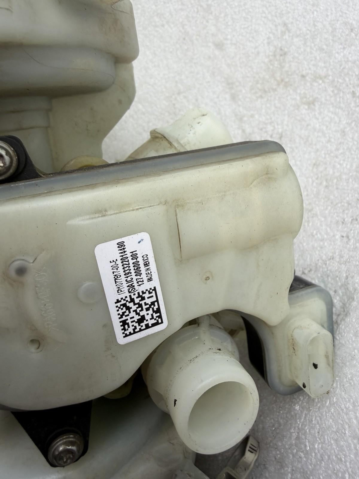 ♦️2017 - 2023 TESLA MODEL 3 COOLANT EXPANSION TANK WITH PUMP OEM, 1097016-00-D
