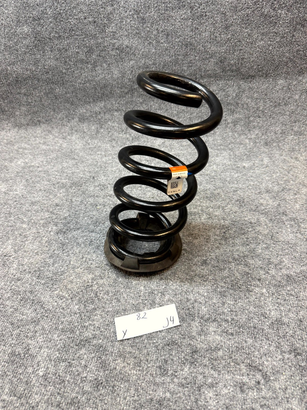 2020-2023 TESLA MODEL Y REAR RIGHT/LEFT SUSPENSION COIL SPRING OEM, 1188476-00-B