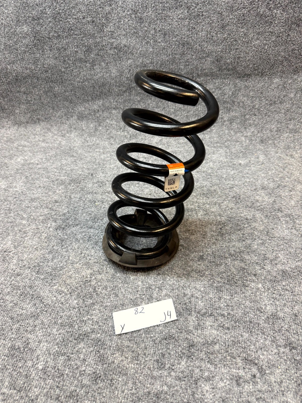 2020-2023 TESLA MODEL Y REAR RIGHT/LEFT SUSPENSION COIL SPRING OEM, 1188476-00-B