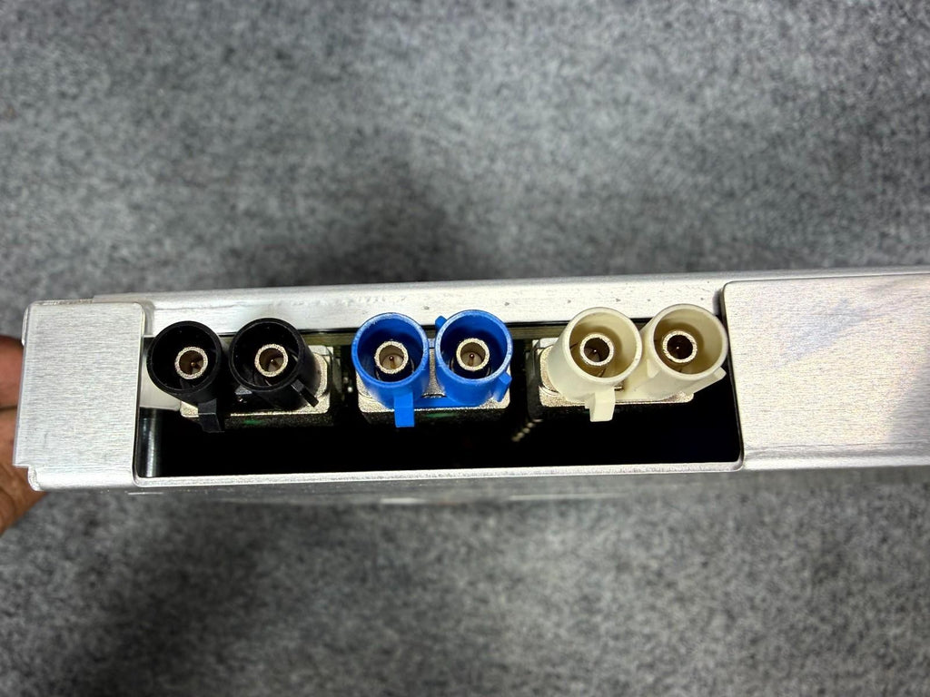 16-20 Tesla Model X Central Body Computer Control Module Unit OEM, 1045451-00-J