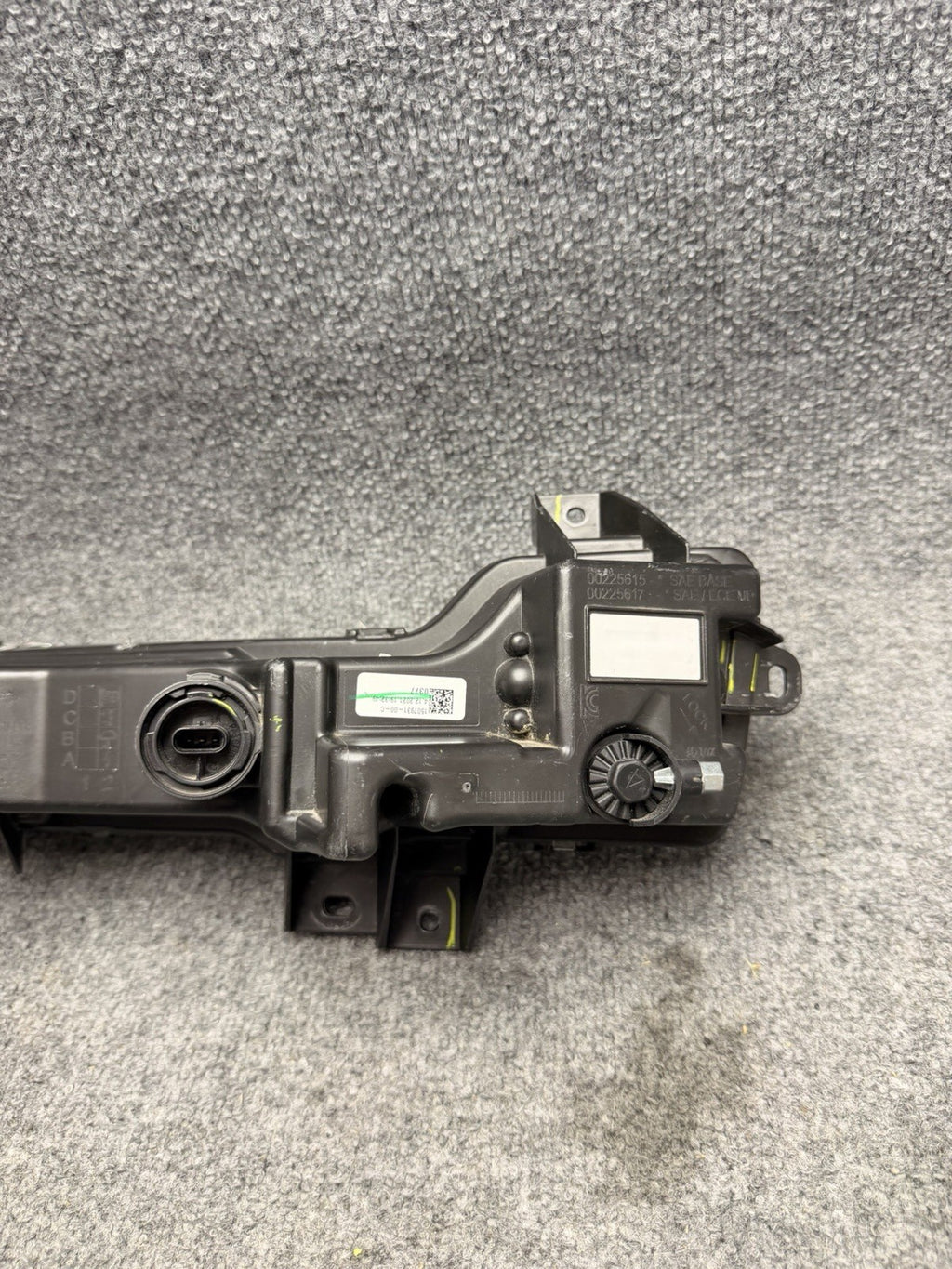 DAMAGED‼️ 20-23 Tesla 3-Y RIGHT Passenger OEM Fog Light Facia Lamp 1507931-00-C