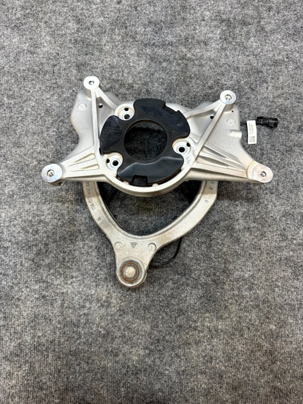 17-23 TESLA MODEL 3 FRONT RIGHT UPPER STRUT MOUNT CONTROL ARM SET OEM,104403700C