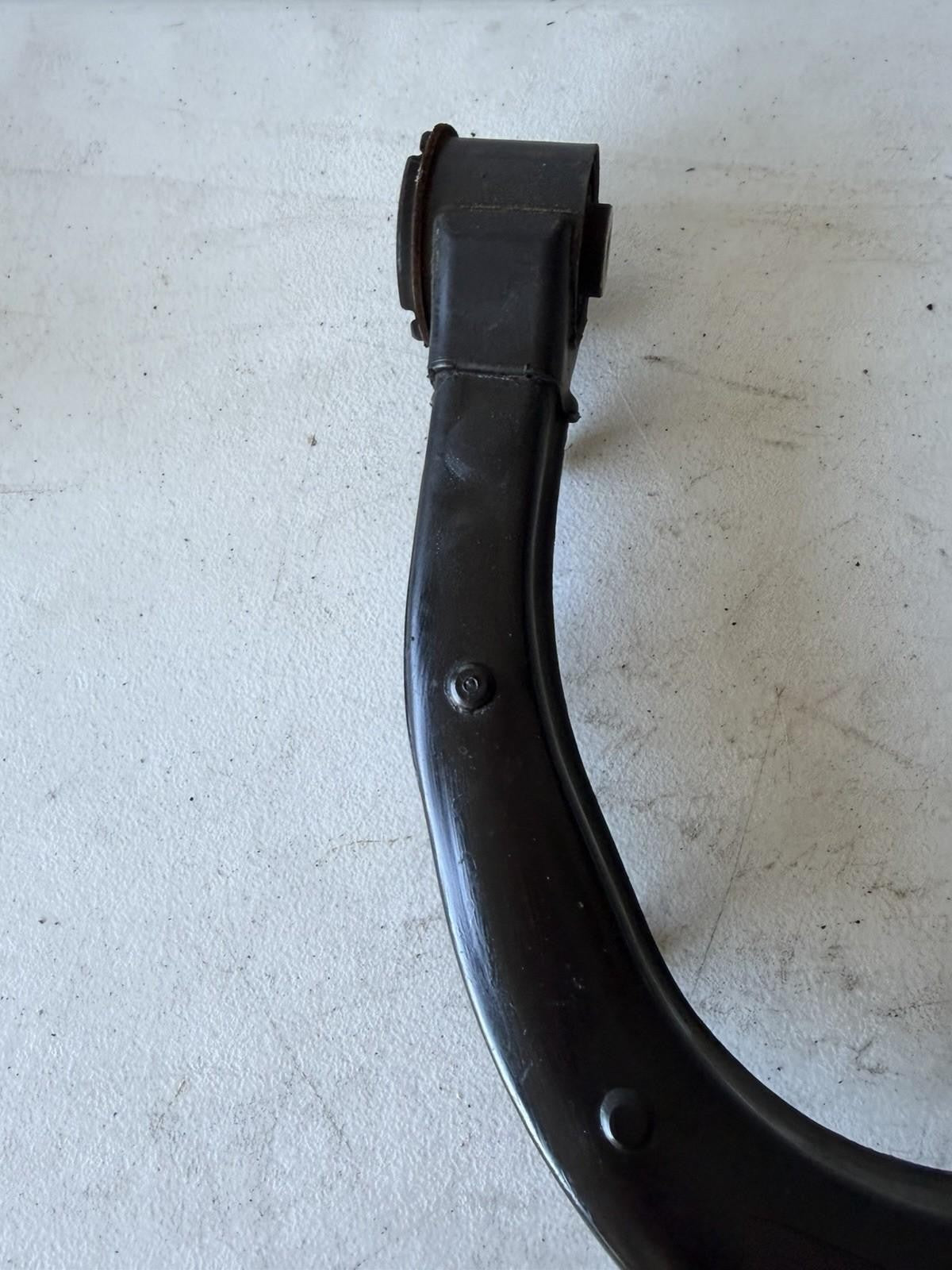 ♦️2017 - 2023 TESLA MODEL 3 FRONT LEFT SIDE UPPER CONTROL ARM OEM, 1044321-00-H