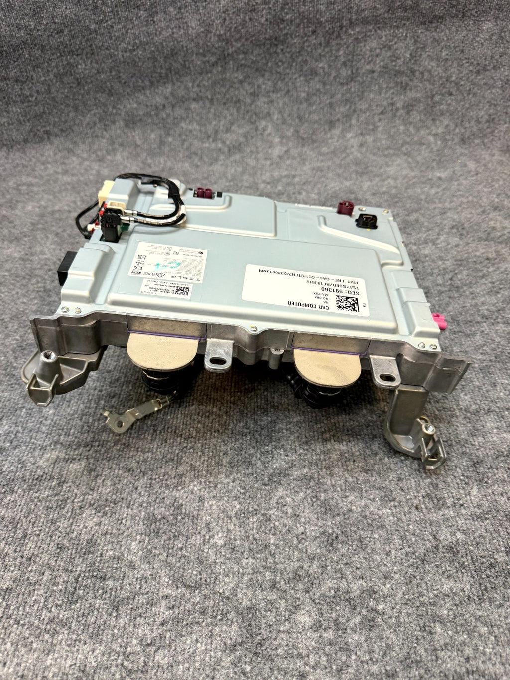 2020-2024 TESLA MODEL Y MCU 4.0 CAR COMPUTER MEDIA CONTROL MODULE OEM, 178741990