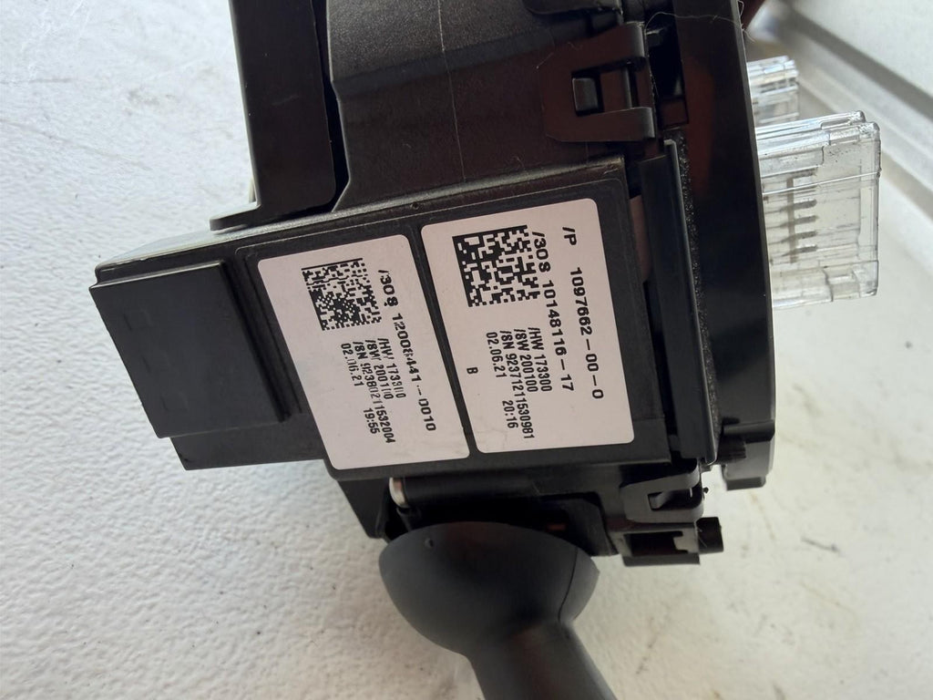 ♦️17-23 TESLA MODEL 3 STEERING COLUMN TURN SIGNAL WIPER SWITCH OEM, 1097662-00-O