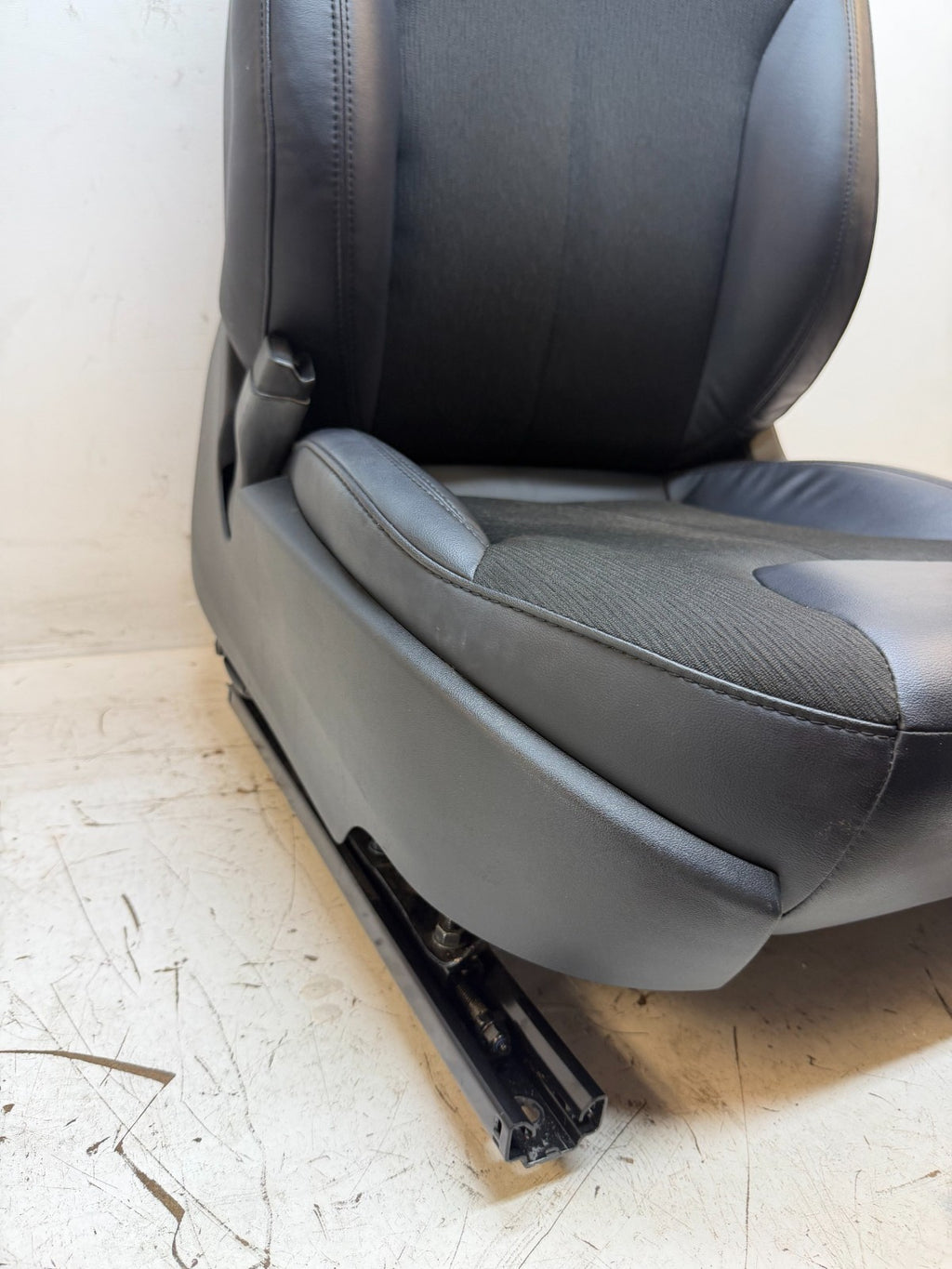 2016-2020 Tesla Model S Front Left Side Black Leather Seat OEM