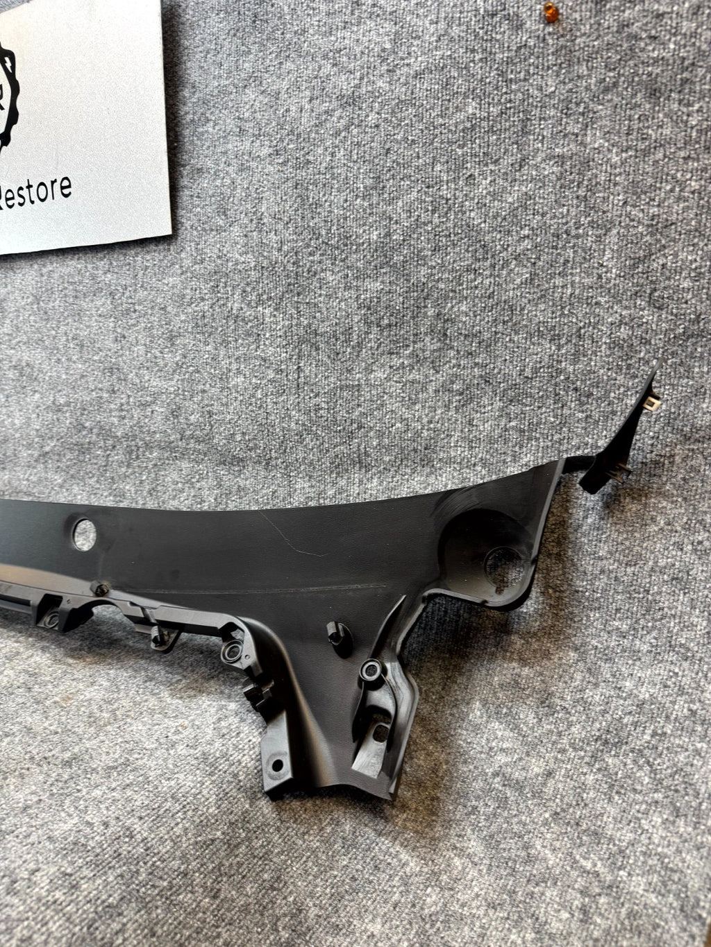 2017-2023 TESLA MODEL 3 FRONT WINDSHIELD COWL COVER SCREEN PANEL OEM, 108167600H