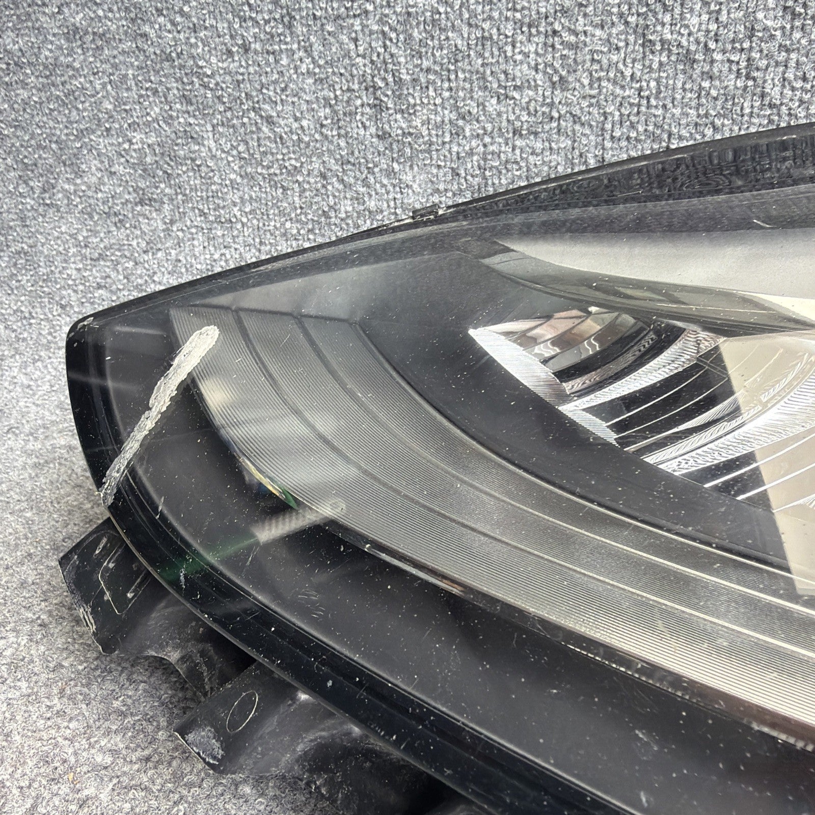 OEM 2017-2023 Tesla Model 3-Y Reflector LED Headlight LH Front Left 107737100