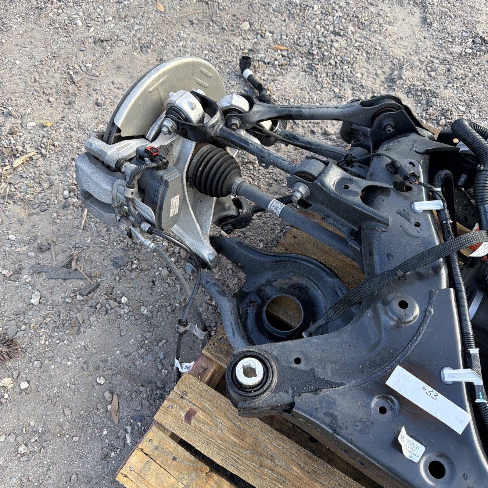 2017-2020 Tesla Model 3 Rear Drive Unit w/ Subframe, Suspension Engine Motor 17K