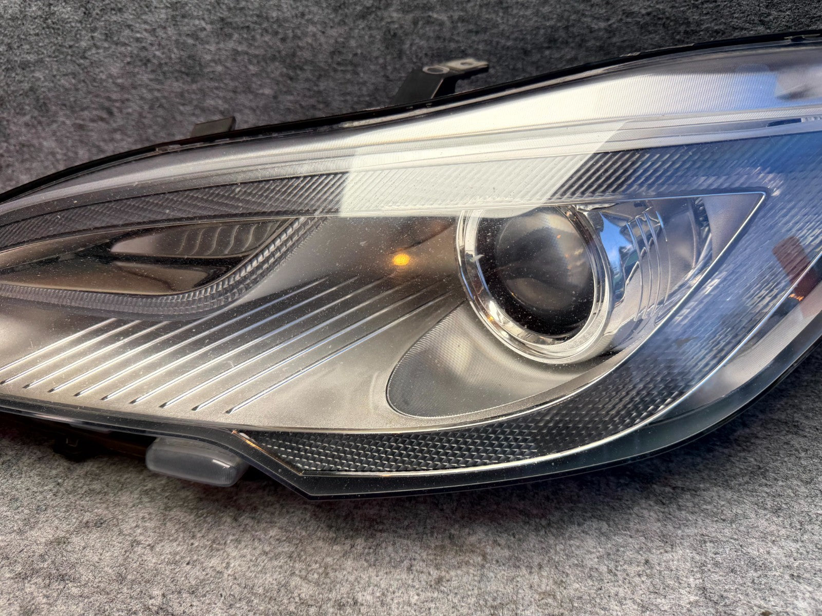 ♦️2012 - 2016 TESLA MODEL S FRONT LEFT DRIVER SIDE HEADLIGHT OEM, 6005906-00-D