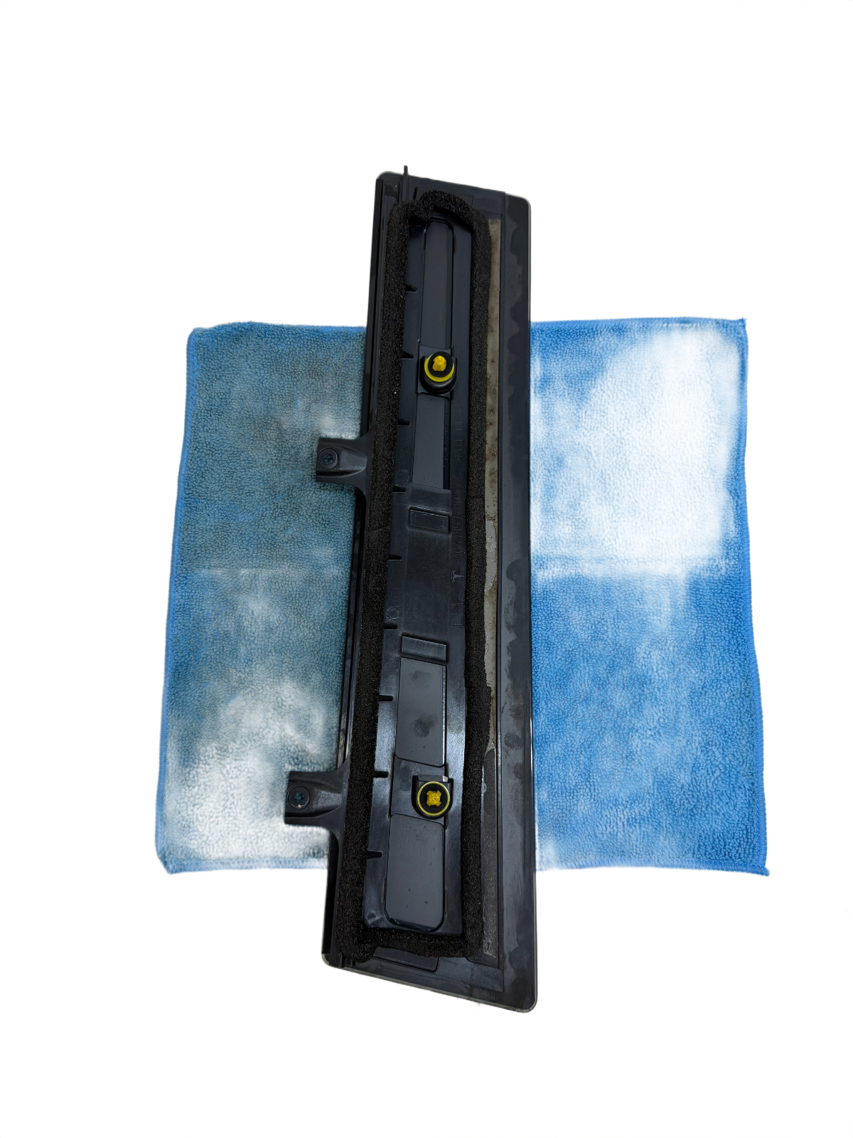 2016-2020 TESLA MODEL X REAR LEFT DRIVER DOOR GLASS PILLAR APPLIQUE TRIM OEM