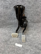 2020 - 2024 TESLA MODEL Y ACCELERATOR AND BRAKE PEDAL PAD ASSY OEM, 1188691-01-B