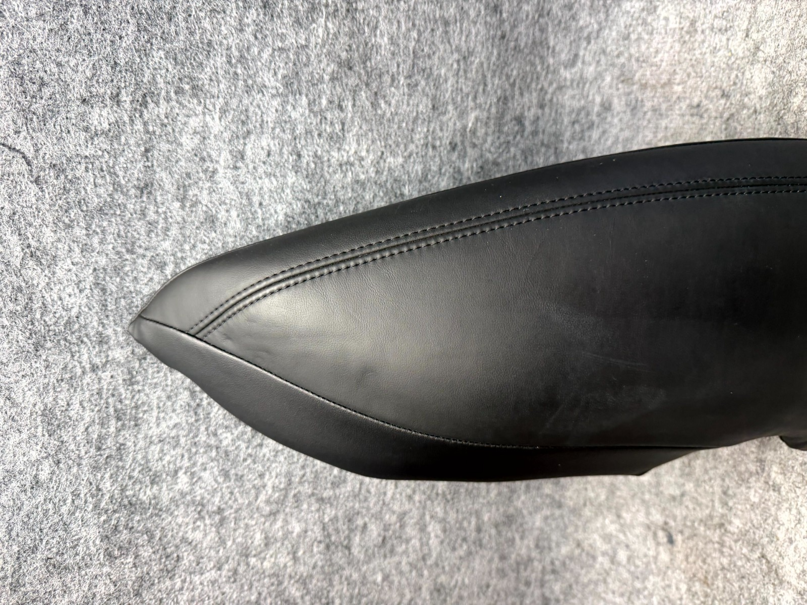♦️12-20 TESLA MODEL S LEFT 2ND ROW SEAT BOLSTER CUSHION COVER OEM, 1006402-04-A